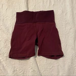 Lululemon spandex shorts